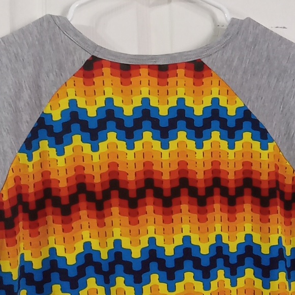 LulaRoe girls' Sloan Shirt - Picture 6 of 7